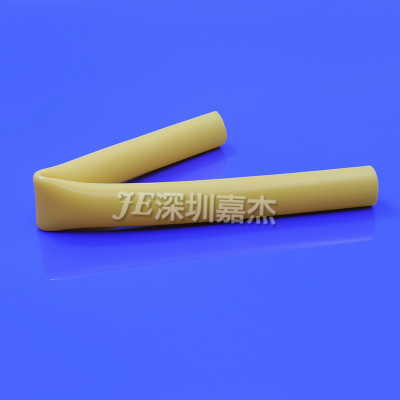 美女操逼啊啊啊啊双色硅胶管